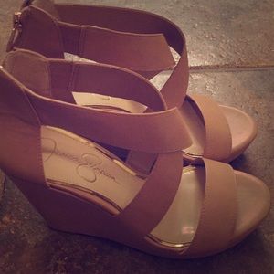 Jessica Simpson Jadyn Wedges